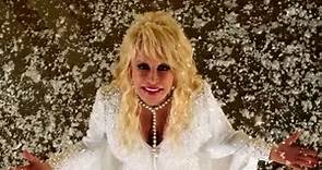 Dolly Parton's Mountain Magic Christmas (First Look)