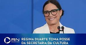 Regina Duarte toma posse como secretária da Cultura