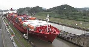 ¿Cómo se realiza un tránsito por el Canal de Panamá?