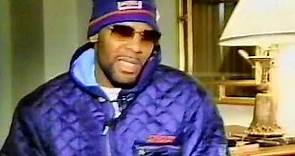 R. Kelly Arrested in 2002 (his first arrest?)