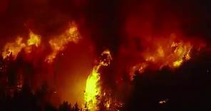Strong winds create tunnels of fire in northern California