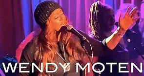 The Voice's WENDY MOTEN sings Ain't No Way (Aretha)