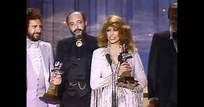 David Frizzell and Shelly West Win Song of the Year For "You're The Reason" - ACM Awards 1982