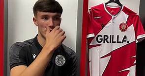 Charlie McNeill joins on loan from Man United