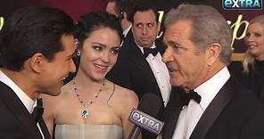 Mel Gibson’s Funny Reaction to GF Rosalind Ross’ Post-Baby Bod at the Oscars