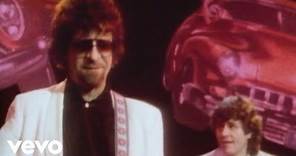 Electric Light Orchestra - Rock n' Roll Is King (Official Video)