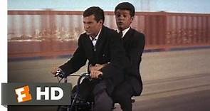 Dr. Goldfoot and the Bikini Machine (11/12) Movie CLIP - Golden Gate Pursuit (1965) HD