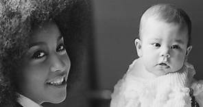 Lovely Pics of Marsha Hunt and Her Daughter Karis by Jack Kay in 1971