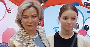 Ольга Любимова показала подросшую дочь: как две капли