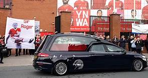 Hundreds gather for funeral of Liverpool FC legend Roger Hunt