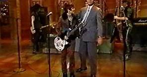 Joan Jett - Love Is All Around (Live Letterman)