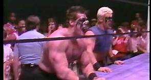 The Blade Runners ( Ultimate Warrior & Sting ) VS Ted Dibiase & Steve Williams 5/9/1986 UWF #Sting