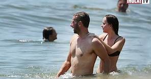 Chris Martin se reconcilia con Dakota y Gwyneth Paltrow da un paso más con su esposo | ¡HOLA! TV