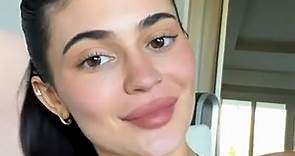 Kylie Jenner shows off her ‘dirty’ hair and real skin texture in new video