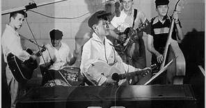 Gene Vincent and His Blue Caps feat. Cliff Gallup LIVE be-bop-a-lula 1956