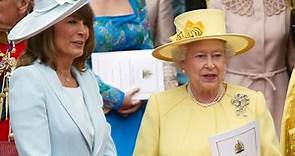 Queen’s first meeting with Carole Middleton discussed by experts