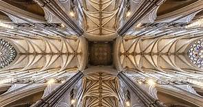 A 360° King's coronation view inside Westminster Abbey