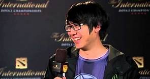 Aui_2000 Post-game Interview (The International 2015)