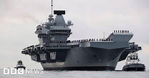 HMS Queen Elizabeth: Carrier arrives in Portsmouth