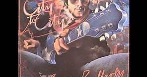 Gerry Rafferty - "Right Down The Line"