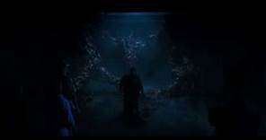 Stranger Things S03E06 - Mind Flayer merging with the infected/flayed