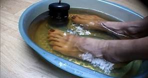 Could Detox Foot Baths Actually Remove Toxins From Your Body?