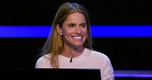 Amanda Peet Powers Through Early Questions - Who Wants To Be A Millionaire