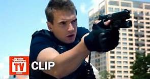 S.W.A.T. - S.W.A.T. Stops Armed Robbers Scene (S1 E1) | Rotten Tomatoes TV
