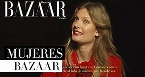 Constance Jablonski recorre las calles de Madrid | Harper's Bazaar España