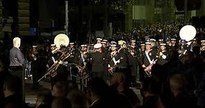 Thousands gather to commemorate Anzac Day