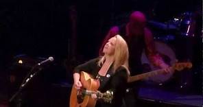 Mary Chapin Carpenter, Stones in the Road