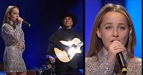 Clint Black’s Daughter, Lily, Makes Grand Ole Opry Debut [Video]