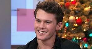 Jeremy Irvine Interview: 'War Horse' From Theatre to Movie Screen
