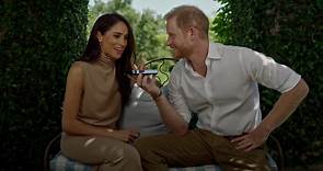 Meghan Markle and Prince Harry surprise appearance
