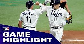 Rays new addition Yoshi Tsutsugo blasts first MLB home run!