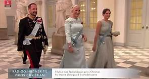 La Monarquía - Llegada de la realeza al Palacio Real...
