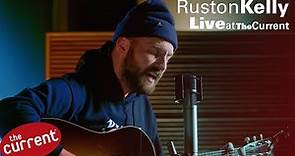 Ruston Kelly – studio session at The Current (music + interview)