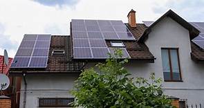5 Best Solar Panels for Homes of 2024: Expert Reviewed