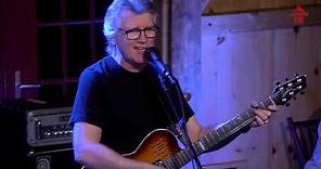 Rik Emmett - "Magic Power" 5.16.15 at Daryl's House Club