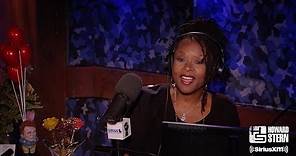 Robin Quivers Orders an $800 Bottle of Wine at Dinner With Howard