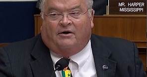 Auctioneer-turned-congressman Billy Long drowns out activist during hearing