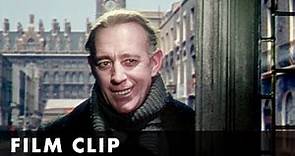 THE LADYKILLERS - Room to Rent Clip - Starring Alec Guinness
