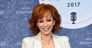 Reba McEntire on Kelly Clarkson & Brandon Blackstock’s Divorce, Plus: Her New ‘Remixed’ Box Set