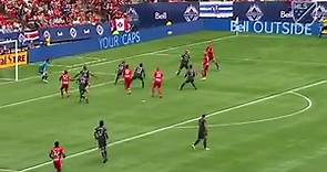 Stefan Marinovic makes amazing save for Vancouver Whitecaps