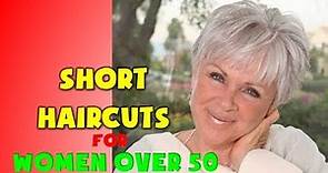 30+ BEST Short Haircuts for Women Over 50