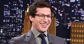 The Tonight Show on Instagram: "5 (3) Second Summaries w/ Andy Samberg (@thelonelyisland) 🍿 #FallonFlashback"