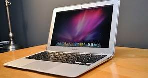 Apple MacBook Air 11.6": Unboxing