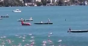 Thousands swim across Lake Zurich