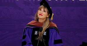 Taylor Swift Is Now A Doctor...Of Fine Arts