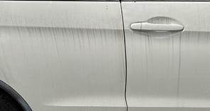 汽車車身洗不掉的水痕該怎麼辦？ - Yahoo奇摩汽車機車